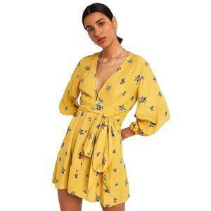 Faithfull The Brand Mini Dress Size 4 Small Yellow Floral Preppy Feminine Dainty
